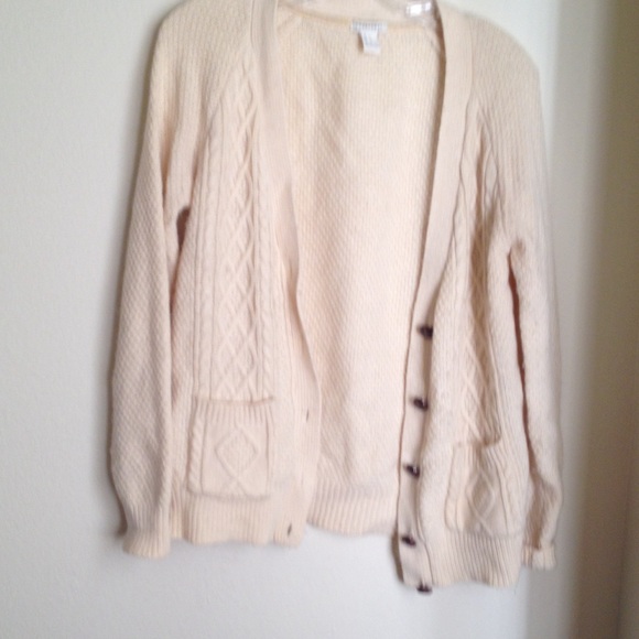 Creme cardigan