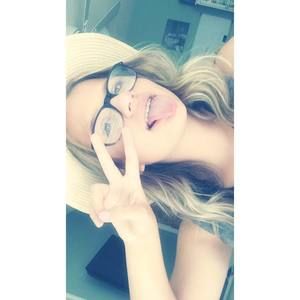 Meet your Posher, Paige