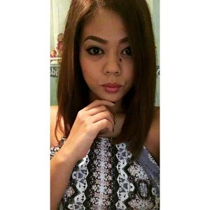 Meet your Posher, Lalaine