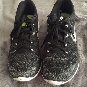Nike Flyknit Lunar 3 — Black/White, size 8.5