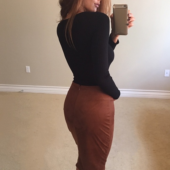 • SOLD • Black Lace Up Bodysuit S - Picture 3 of 4