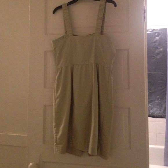 Beige romper💥💥30 min sale - Picture 4 of 4