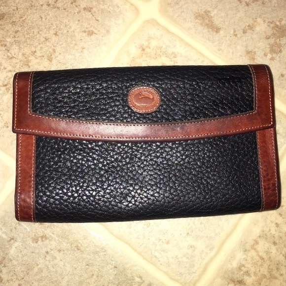 Dooney & Bourke Wallet