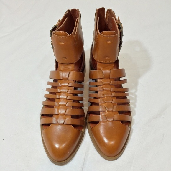 🔴SOLD🔴Cognac gladiator ankle boots - Picture 2 of 4