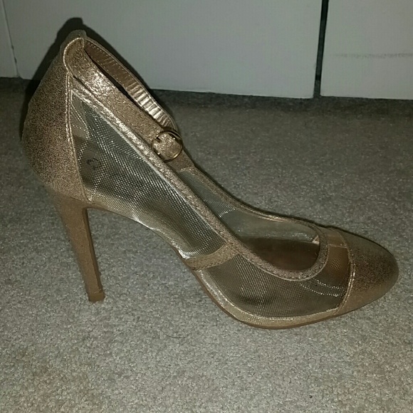 Qupid Champagne Heels