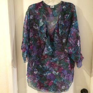 Sheer 3/4 sleeve top