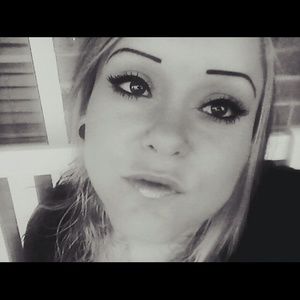 Meet your Posher, Janie