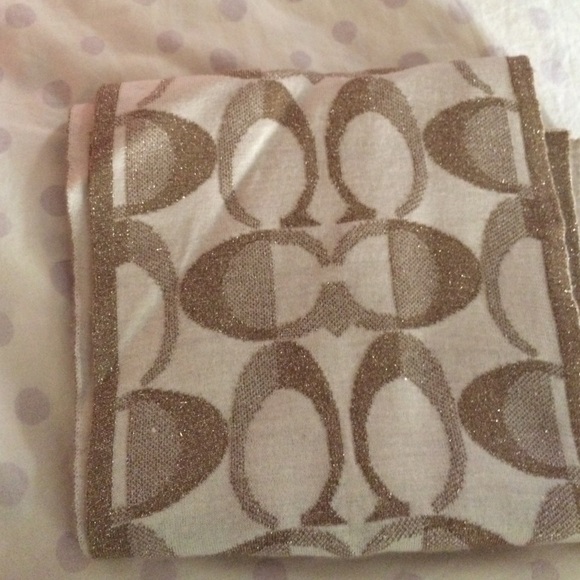 Authentic gold coach scarf