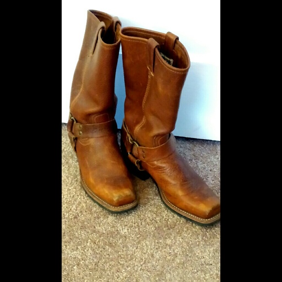 Fry Harness Boots/ Color:Cognac
