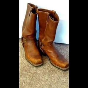 Fry Harness Boots/ Color:Cognac