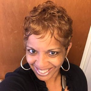 Meet your Posher, Renetta