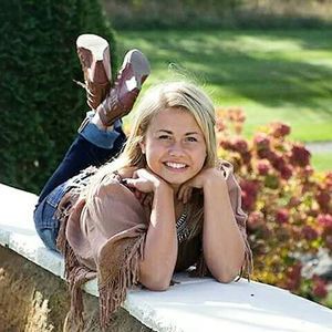 Meet your Posher, Victoria