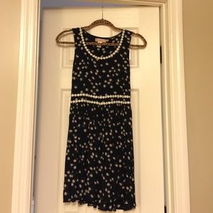 Daisy dress