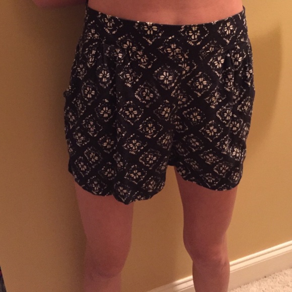 Flowy shorts