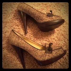 Levity heels