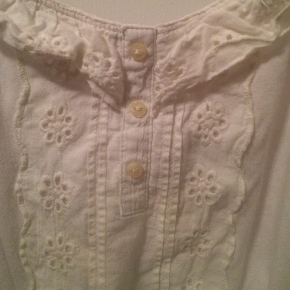 Button dressy tank - Picture 3 of 3