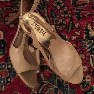 Michael Kors cream patent heels size 7.5