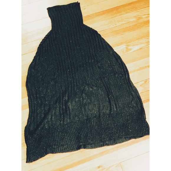 Vera wang Black Sweater Cape
