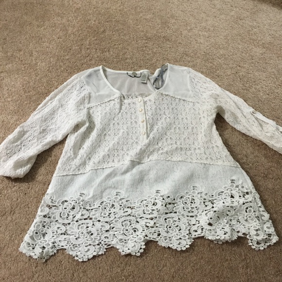 BKE Boutique Blouse