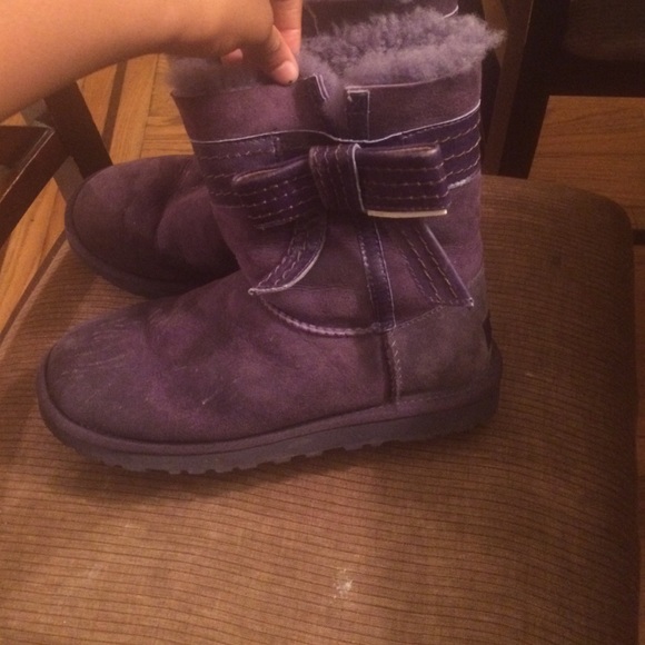 uggs - Picture 2 of 3