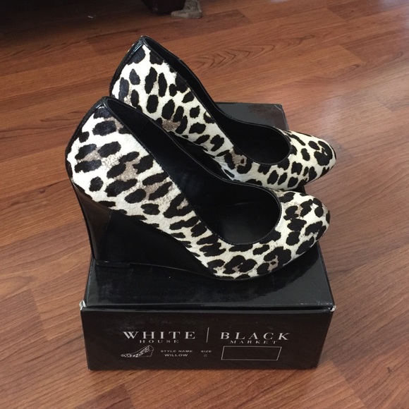 White House Black Market wedge