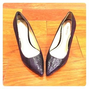 Pour La Victoire "Camrin" Pump