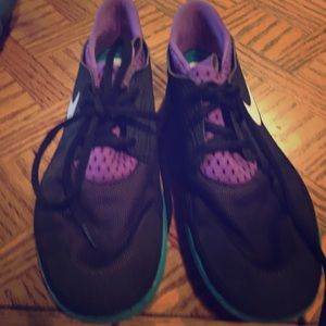 Size 7 Nike Solar Softs