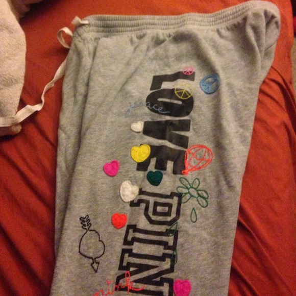 PINK Victoria's Secret Pants - Pink capris