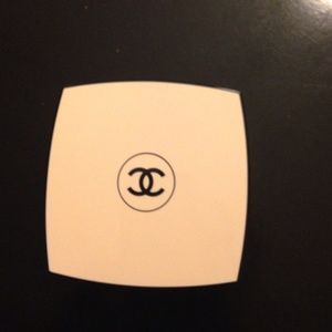 Chanel face powder