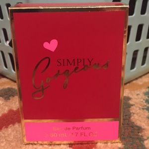 Simply Gorgeous perfume