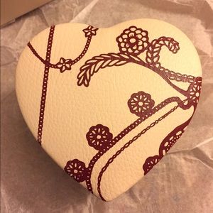 Pandora 3-tier heart jewelry box case