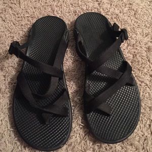 Black chacos