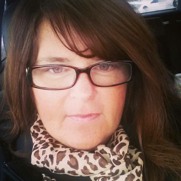 Meet your Posher, Mickie - Picture 2 of 2