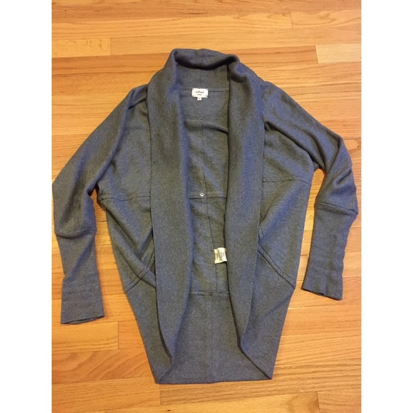Aritzia Cardi.