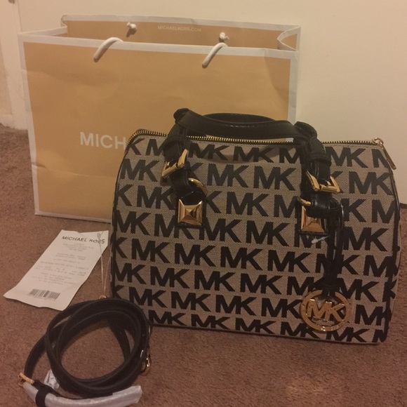 Michael Kors Handbags - 🎉Sale🎉 New Michael Kors Satchel