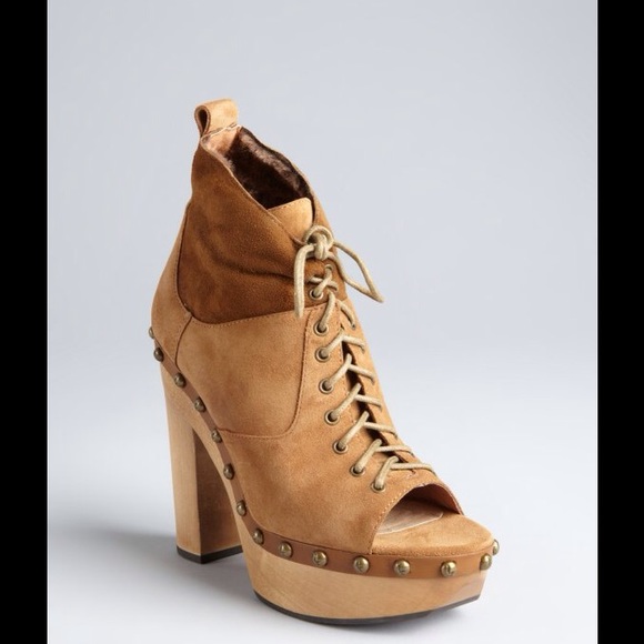 Koolaburra  Lucinda booties size 6.5