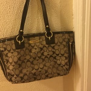 🆑SALE ENDS TOMORROW 11/13/15 Authentic Coach  bag