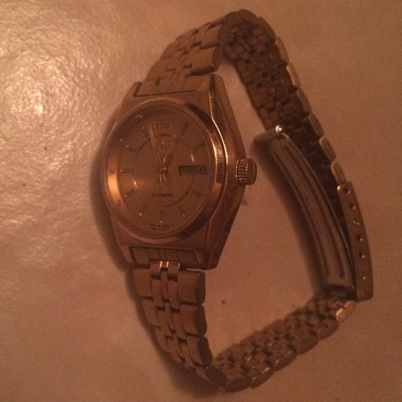 Watch for women.