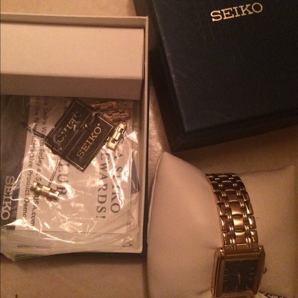 Watch for men. - Picture 2 of 4