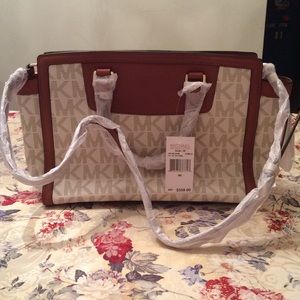 Michael Kors Selma Zip Purse
