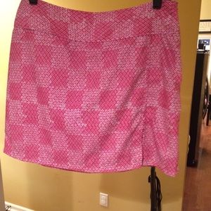 Pink Izod golf skirt