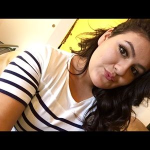 Meet your Posher, Maribel