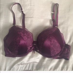 Victoria's Secret gorgeous bra
