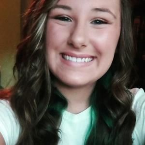 Meet your Posher, Ana