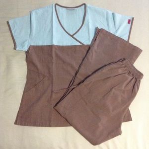 Pair of extra small petite scrubs uniform