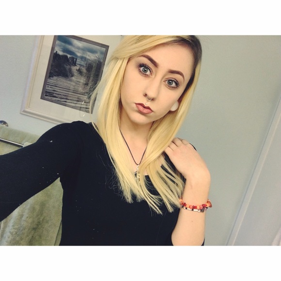 Meet your Posher, Kelsy