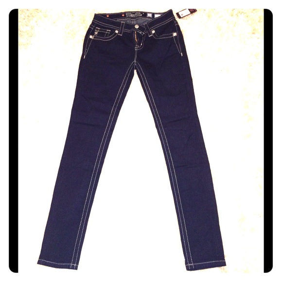 NWT - Miss Me Dark Wash Skinnies