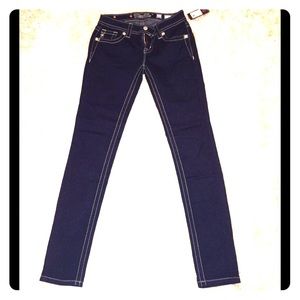 NWT - Miss Me Dark Wash Skinnies