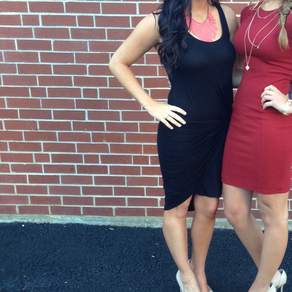 Black wrap bodycon dress - Picture 3 of 3