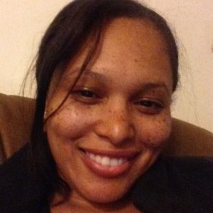 Meet your Posher, Shneeka